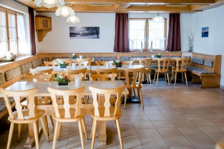 אלם Hotel Bergfuehrer מראה חיצוני תמונה